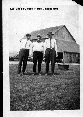 tn_LEO_JIM_ED_COPY.JPG (285x400; 59636 bytes)