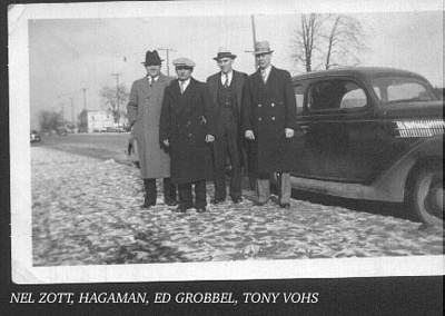 tn_NEL_GROUPCOPY.JPG (400x284; 51700 bytes)